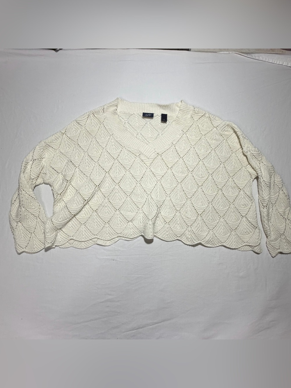 Daytrip Off White Openwork V-Neck Cropped Sweater